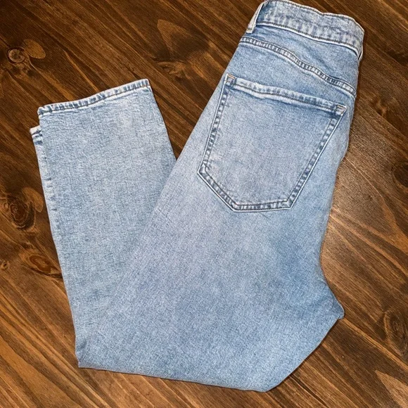 Express Mom Jean Super High Rise - Picture 5 of 7